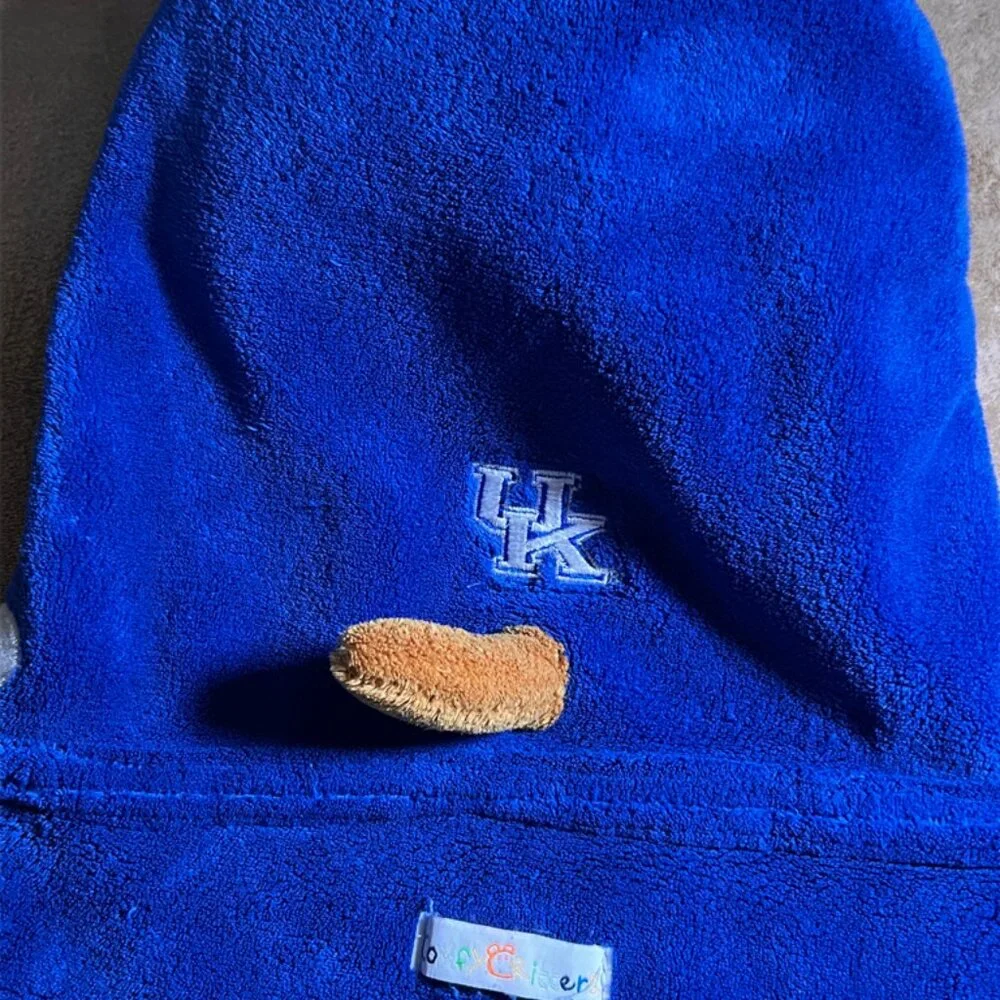 Mascot Wear Comfy Critters UK Kentucky Wildcat Huggable Hooded Kids‎ Blanket